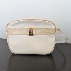 Salvatore Ferragamo Vintage Vara Ribbon Leather Camera Bag Ivory Crossbody